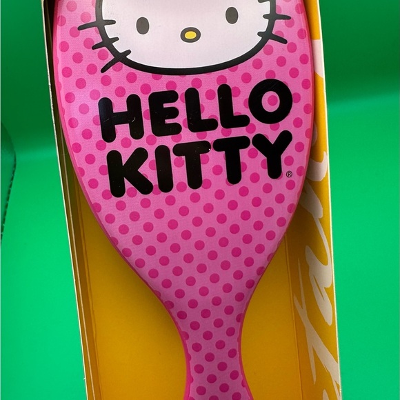 Wet Brush Hello Kitty Pink Hair Brush NWT - Picture 6 of 6